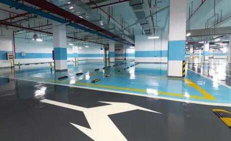 西安廠房倉庫水性環(huán)氧地坪工程全面解析 打造綠色耐用的工業(yè)地面